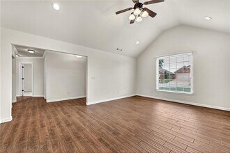 6016 S 36th St in Rogers, AR - Building Photo - Building Photo