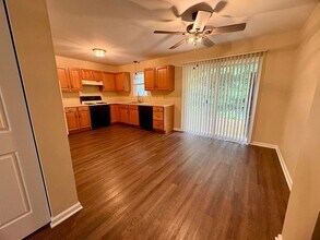 627 Rockwood Dr in Elizabethtown, PA - Building Photo - Building Photo