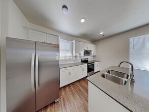 11068 S Trocadero Ave in South Jordan, UT - Building Photo - Building Photo