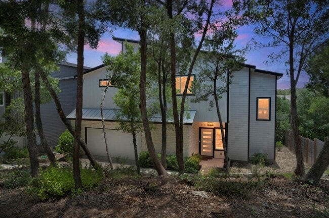 2650 Crazyhorse Pass