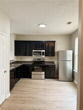 4153 Park Chase Dr in East Point, GA - Building Photo - Building Photo