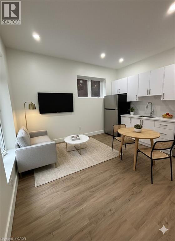 259 John St S in Hamilton, ON - Building Photo - Building Photo