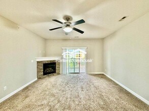 8350 EP True Pkwy in West Des Moines, IA - Building Photo - Building Photo