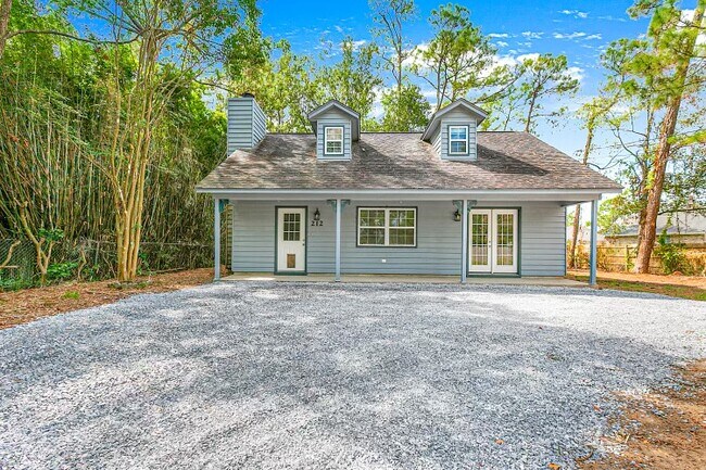 212 Francis St in Pass Christian, MS - Building Photo - Building Photo