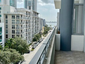 350 NE 24th St, Unit 408 in Miami, FL - Building Photo - Building Photo