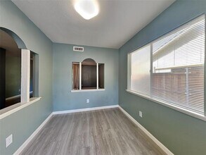 314 Nickens Rd in Garland, TX - Foto de edificio - Building Photo