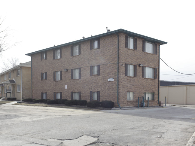 Westgate Apartments II in Omaha, NE - Building Photo - Building Photo