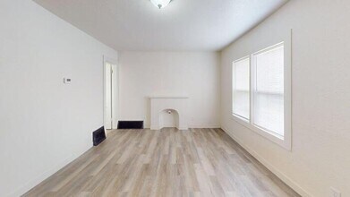 906 N 9th St in Bismarck, ND - Building Photo - Building Photo