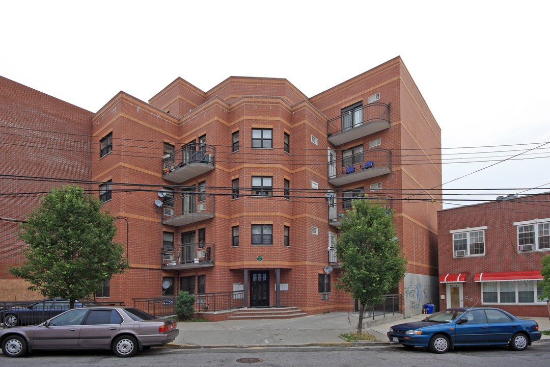 110-17 Corona Ave in Flushing, NY - Building Photo