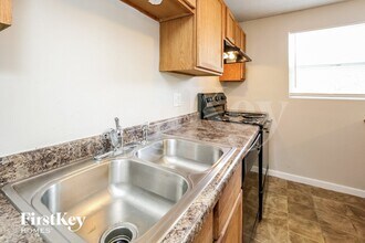 329 Coronado Rd in Indianapolis, IN - Building Photo - Building Photo