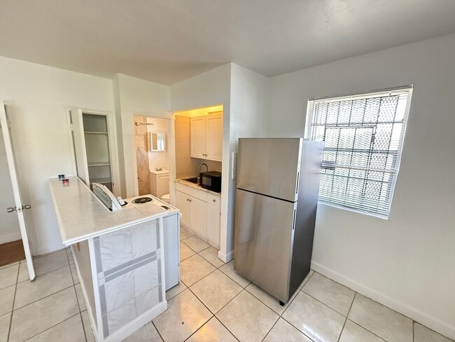 7535 NW 4th Ct in Miami, FL - Building Photo - Building Photo