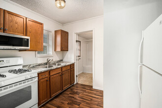 527 Idaho Ave in Portage, MI - Building Photo - Building Photo