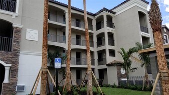 17118 Vardon Ter in Bradenton, FL - Building Photo