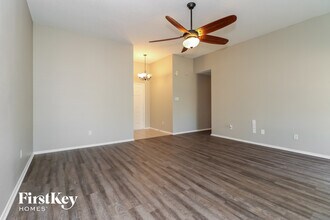 525 Brandy Ct in Saginaw, TX - Building Photo - Building Photo