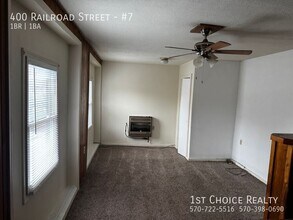 400 Railroad St in Jersey Shore, PA - Building Photo - Building Photo