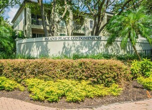 705 Mainsail Dr in Tampa, FL - Building Photo - Building Photo