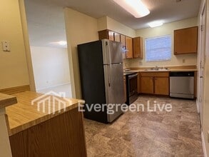 107 Aleron Ct in Raeford, NC - Building Photo - Building Photo