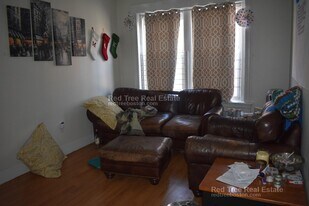 11 Mt Hood Rd, Unit 2 in Boston, MA - Building Photo