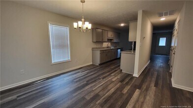 1101 Woodridge Dr in Lumberton, NC - Building Photo - Building Photo