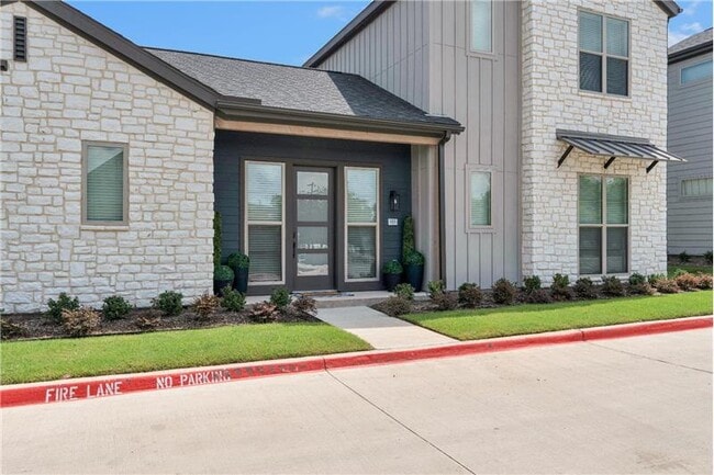 property at 400 Retriever Rd