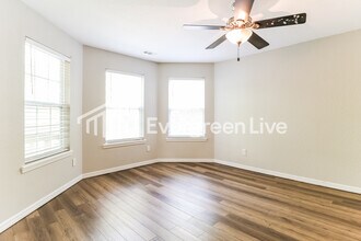 9 Ormskirk Ln in Bella Vista, AR - Building Photo - Building Photo