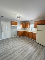 2729 New Jersey St in Lake Station, IN - Building Photo