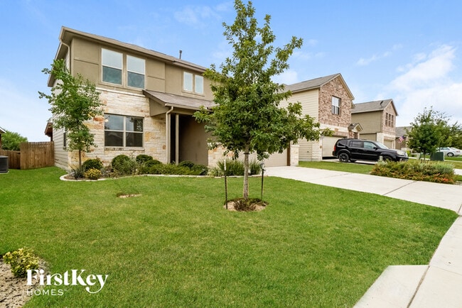 10430 Rosalina Lp in Converse, TX - Building Photo - Building Photo