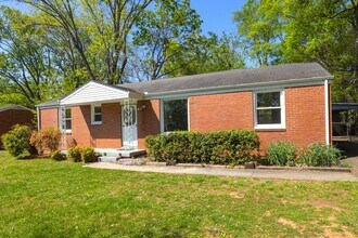 1911 Gardner Dr in Murfreesboro, TN - Building Photo - Building Photo