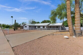 3660 N 52nd St in Phoenix, AZ - Building Photo - Building Photo