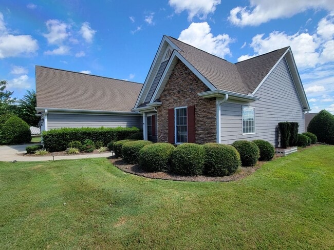 104 Stone Cottage Dr in Anderson, SC - Building Photo - Building Photo