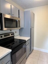 2710 Forest Hills Blvd in Coral Springs, FL - Building Photo - Building Photo