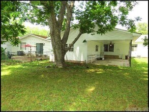 5212 Lynch Dr in North Little Rock, AR - Building Photo - Building Photo
