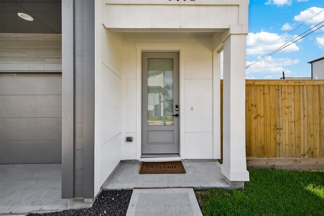 3402 Luca St in Houston, TX - Building Photo - Building Photo