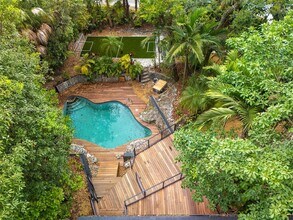 6525 SW 133rd Dr in Pinecrest, FL - Building Photo - Building Photo