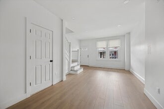5831 Osage Ave in Philadelphia, PA - Building Photo - Building Photo