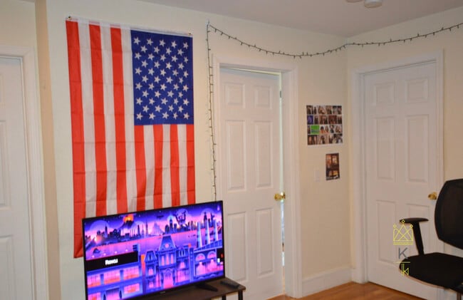 62 Egmont St in Brookline, MA - Building Photo - Building Photo