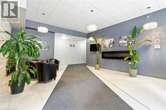 149 Main St W in Hamilton, ON - Building Photo - Building Photo