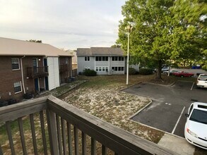 2536 Flint Dr, Unit 2536 Flint in Wilmington, NC - Foto de edificio - Building Photo