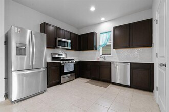 124 Witchhazel Way in San Marcos, TX - Building Photo - Building Photo