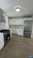 420 Morrissee Ave in Haledon, NJ - Building Photo