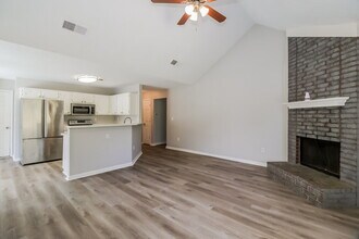 6794 Valerie Dr in Olive Branch, MS - Building Photo - Building Photo