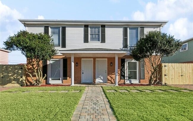 property at 2427 Octavia Dr
