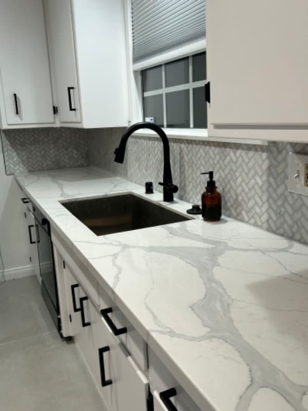 17124 Horace St in Los Angeles, CA - Building Photo - Building Photo