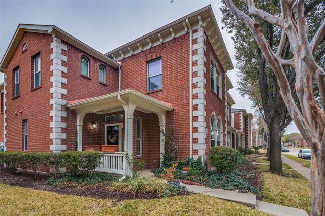 property at 516 Legends Dr