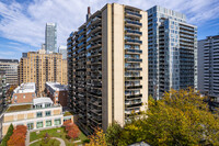 Midtown at Coppin Heights in Toronto, ON - Building Photo - Building Photo