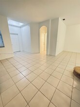 12344 SW 124th Path in Miami, FL - Building Photo - Building Photo