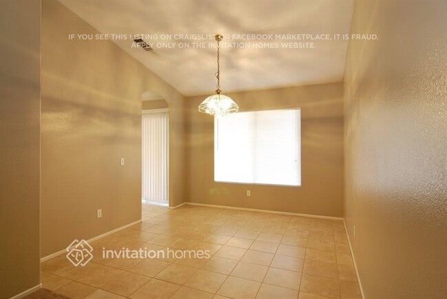 31442 Amsterdam Rd in Winchester, CA - Building Photo - Building Photo