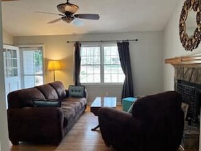 2020 Sunrise Cir in Cumming, GA - Building Photo - Building Photo
