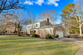 202 S Deluca Rd in Goldsboro, NC - Building Photo - Building Photo