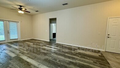 130 Burnett Ct in Saint Johns, FL - Building Photo - Building Photo